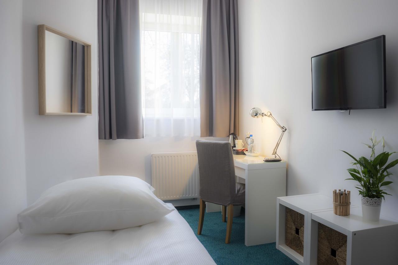 קוטנו Hotel Inner City מראה חיצוני תמונה